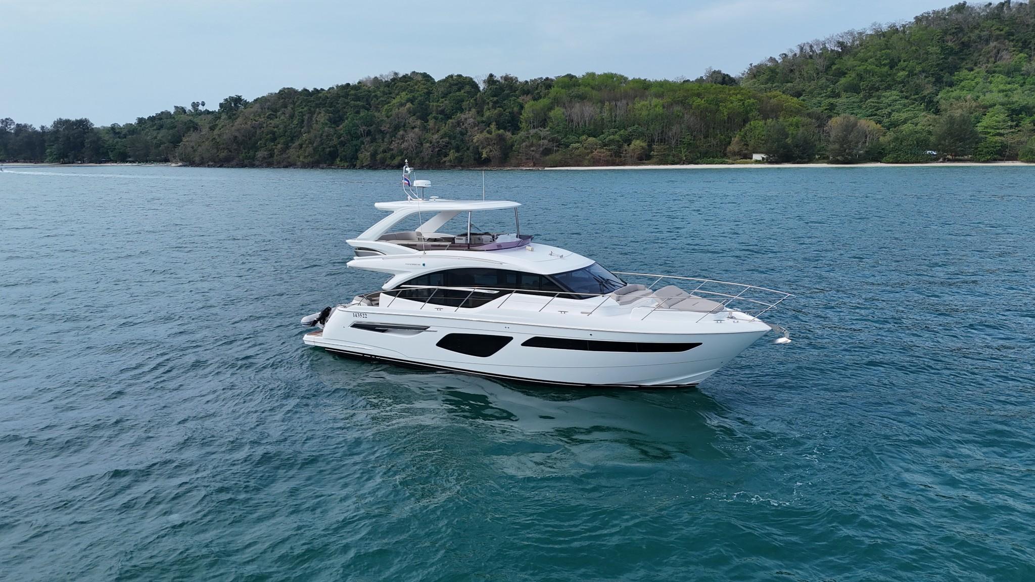 SEVEN J's Available for Purchase With Fraser Yachts
